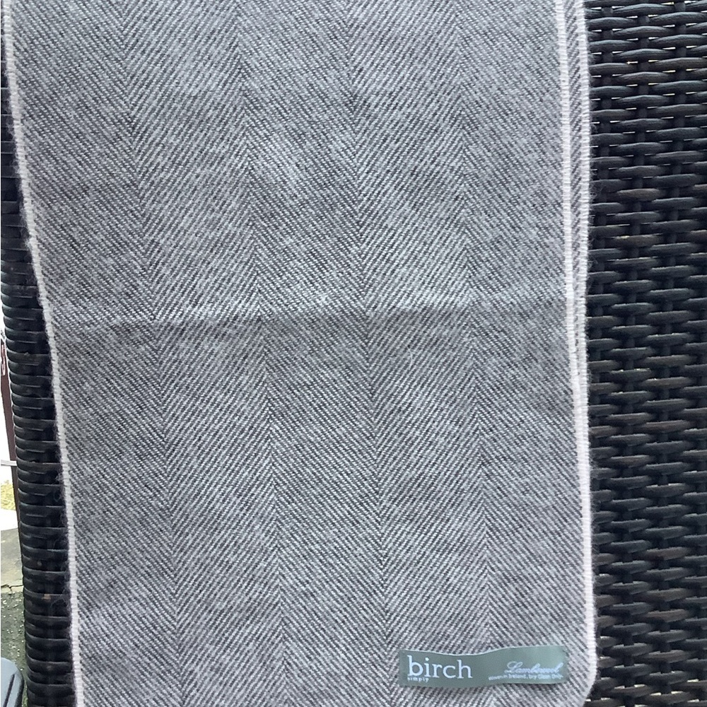 New made in Ireland scarf 84 1/2” long width 10 1/2” fringe 2”